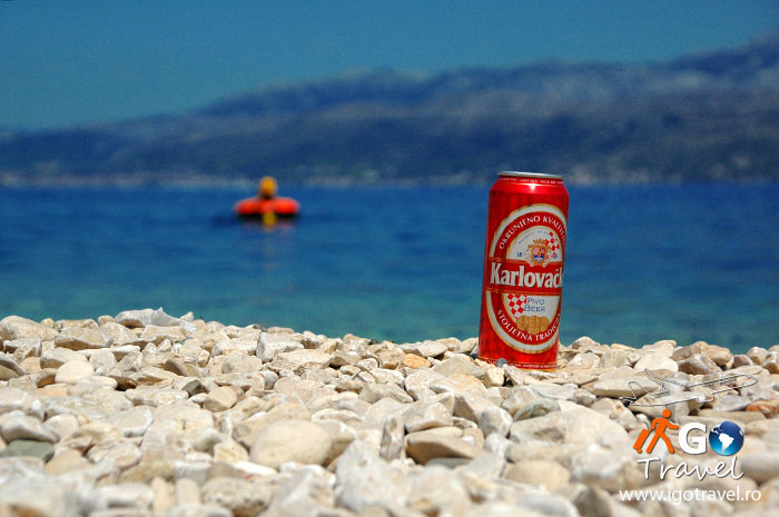 karlovacko beer beach croatia